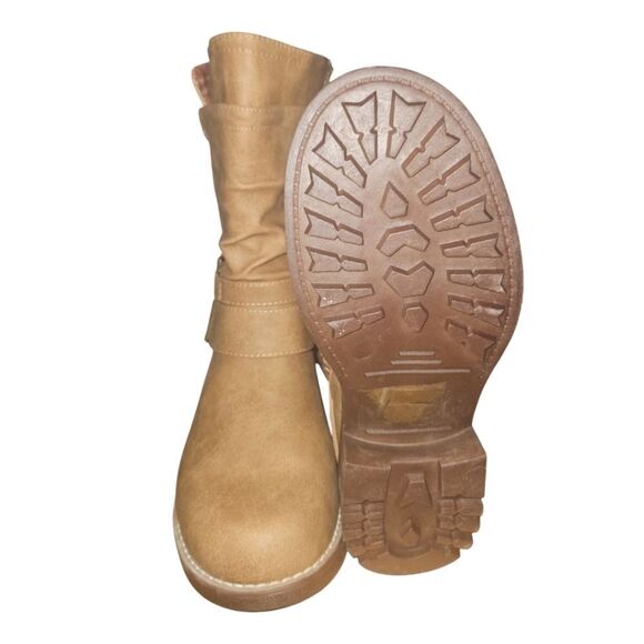 TORRID MOTO BOOTIE BOOTS NIB Cognac Colored  Side Zip  Size 8.5 Wide - Picture 12 of 16